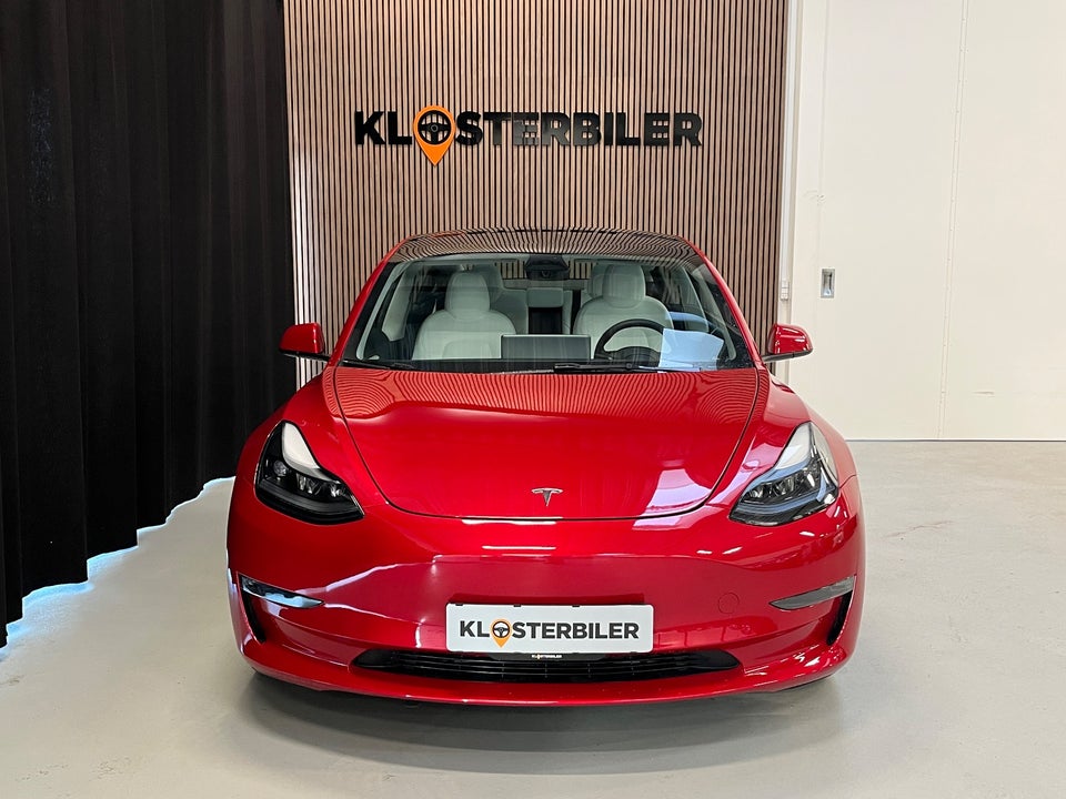 Tesla Model 3 RWD 4d