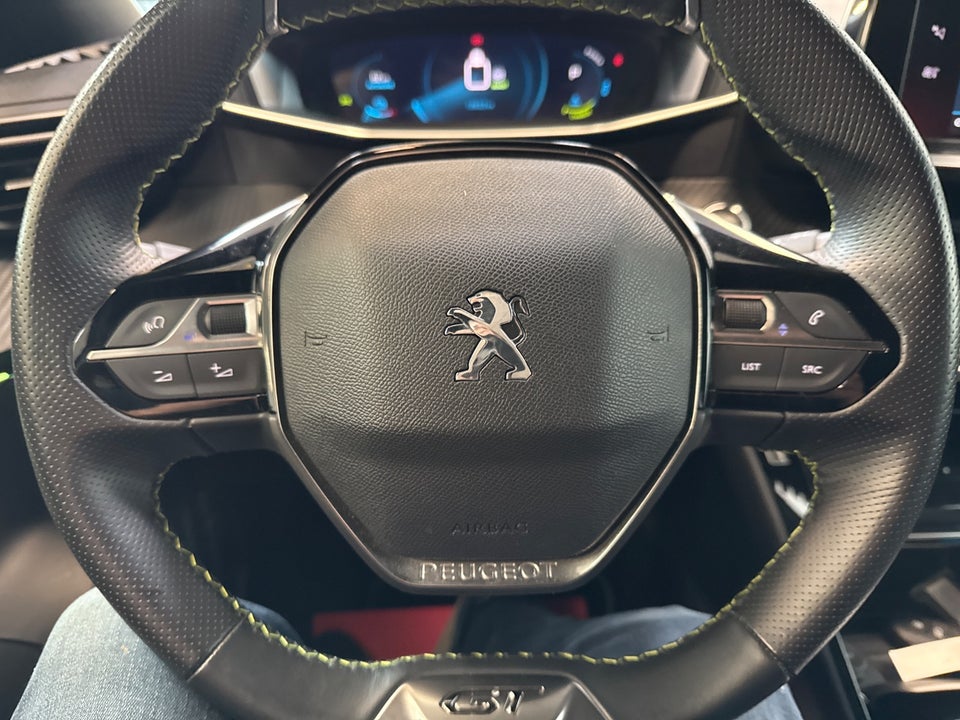 Peugeot e-2008 50 GT 5d
