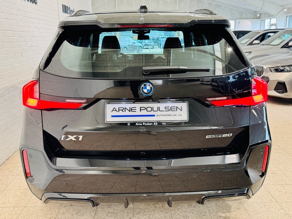 BMW iX1 eDrive20 M-Sport 5d
