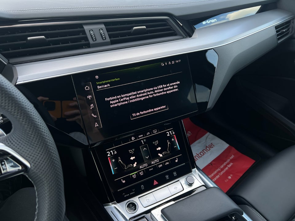 Audi e-tron 55 S-line quattro 5d