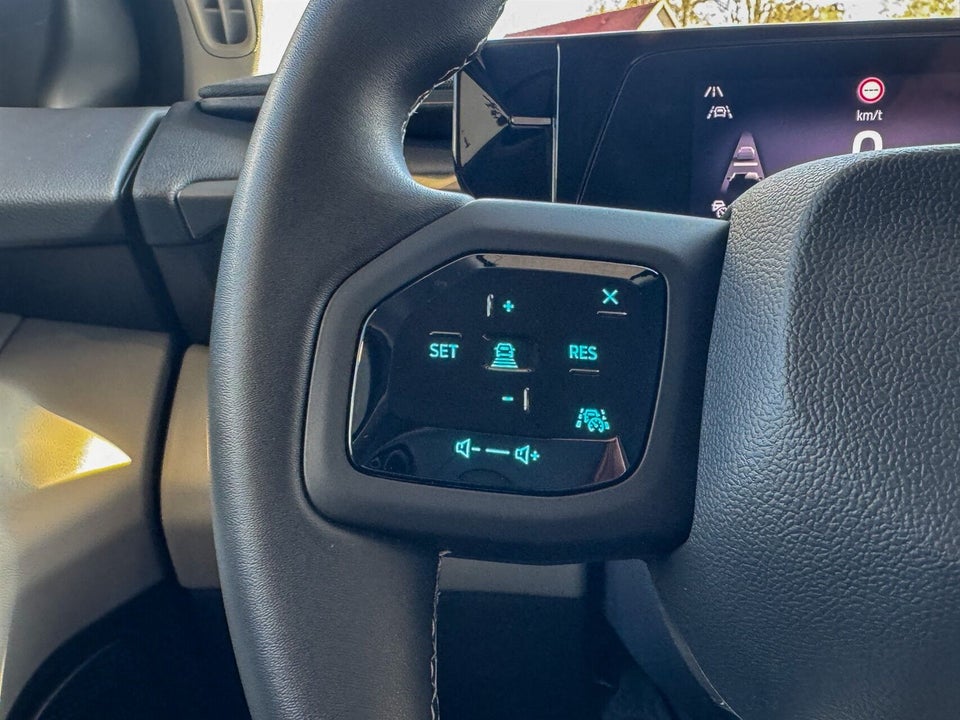 Ford Explorer 79 Select Extended Range AWD 5d