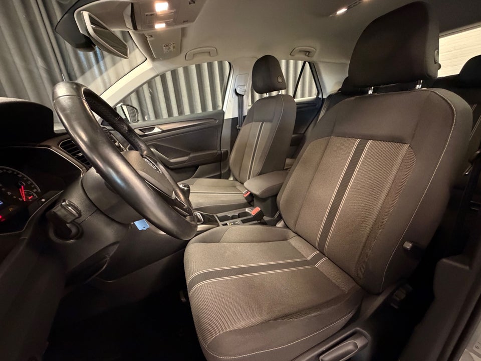 VW T-Roc 1,0 TSi 115 City 5d