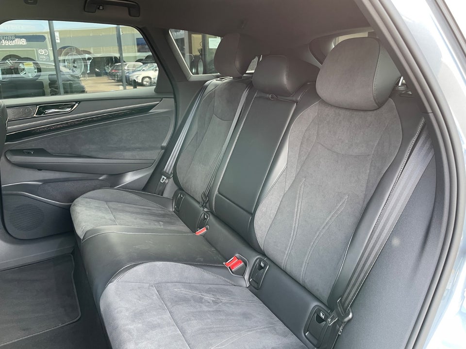 VW ID.7 77 Pro Tourer 5d