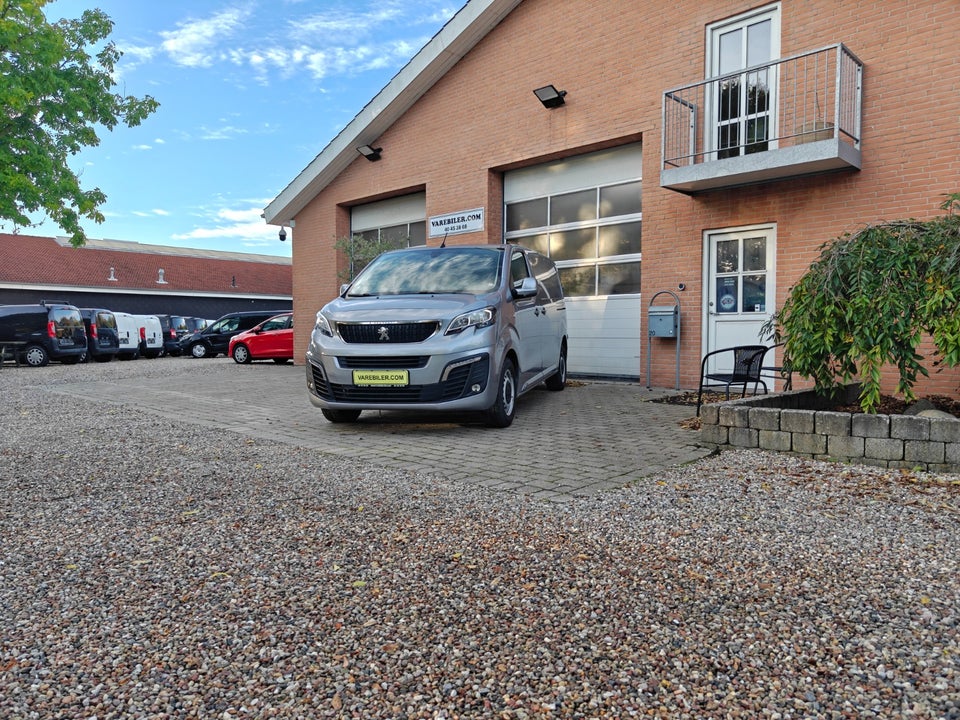 Peugeot Expert 2,0 BlueHDi 122 L2 Premium Van