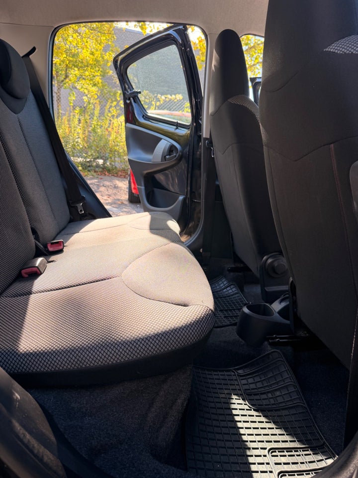 Toyota Aygo 1,0 VVT-i T1 5d