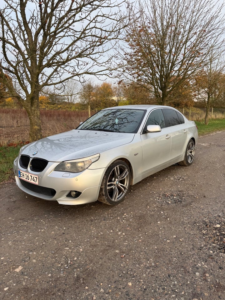 BMW 520i 2,2  4d