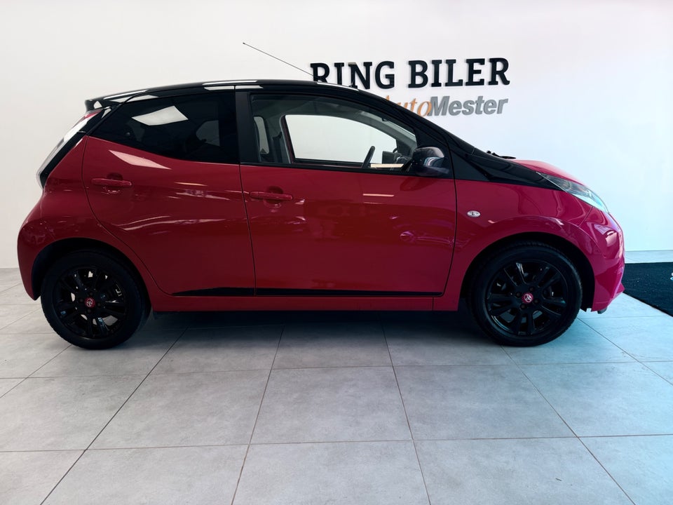 Toyota Aygo 1,0 VVT-i x-cite 5d