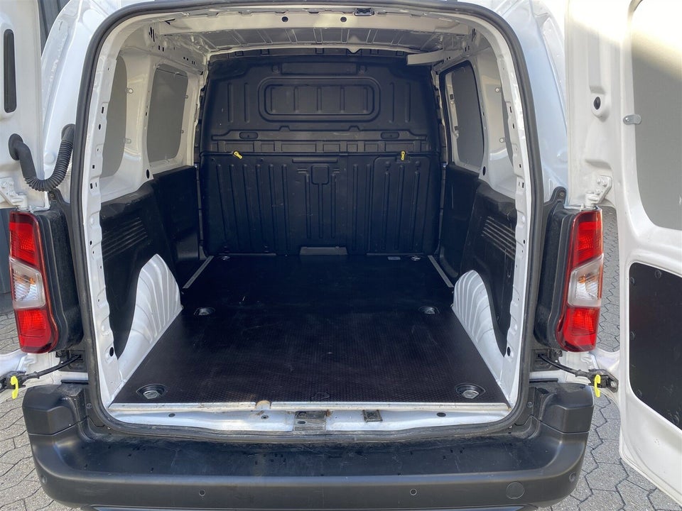 Peugeot Partner 1,5 BlueHDi 100 L1V2 Plus Van