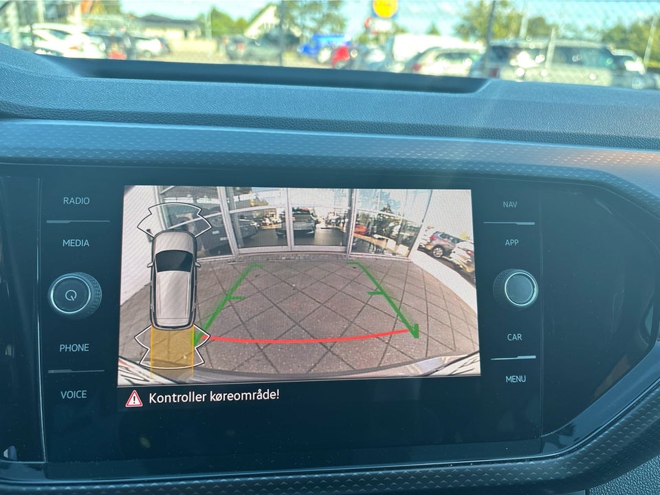 VW T-Cross 1,0 TSi 110 Life Team 5d