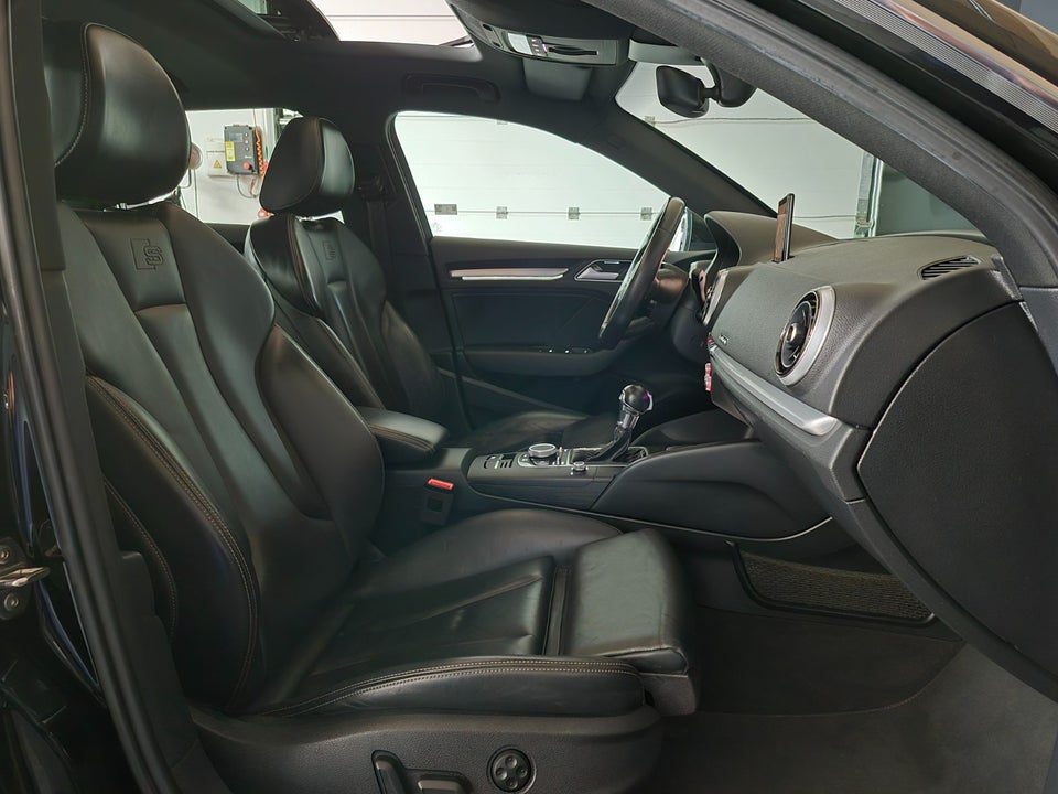 Audi A3 1,4 e-tron Sportback S-tr. 5d