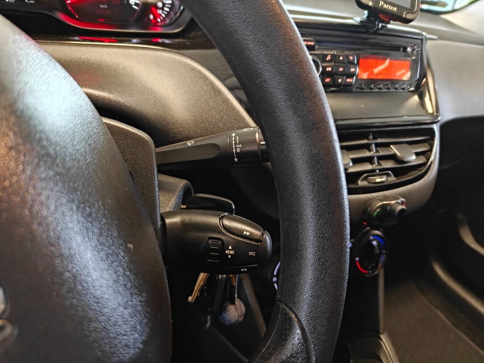 Peugeot 208 1,0 VTi Access Air 3d