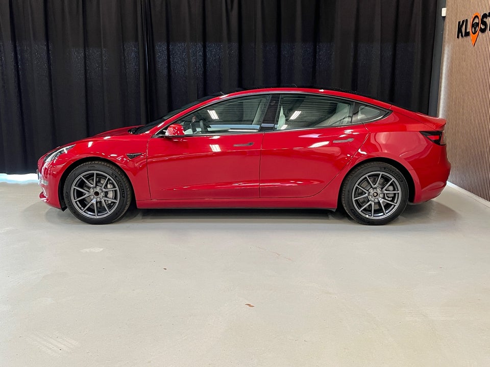 Tesla Model 3 RWD 4d