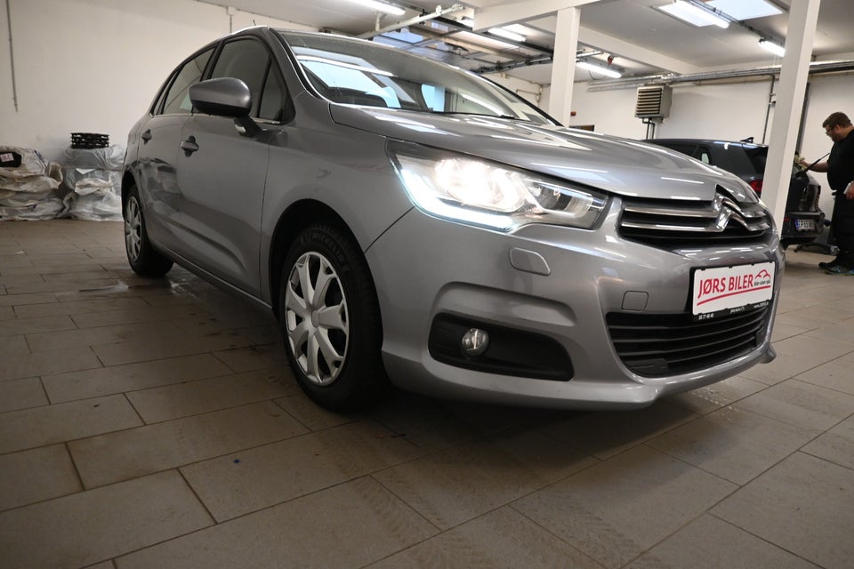 Citroën C4 1,2 PureTech 110 Iconic 5d