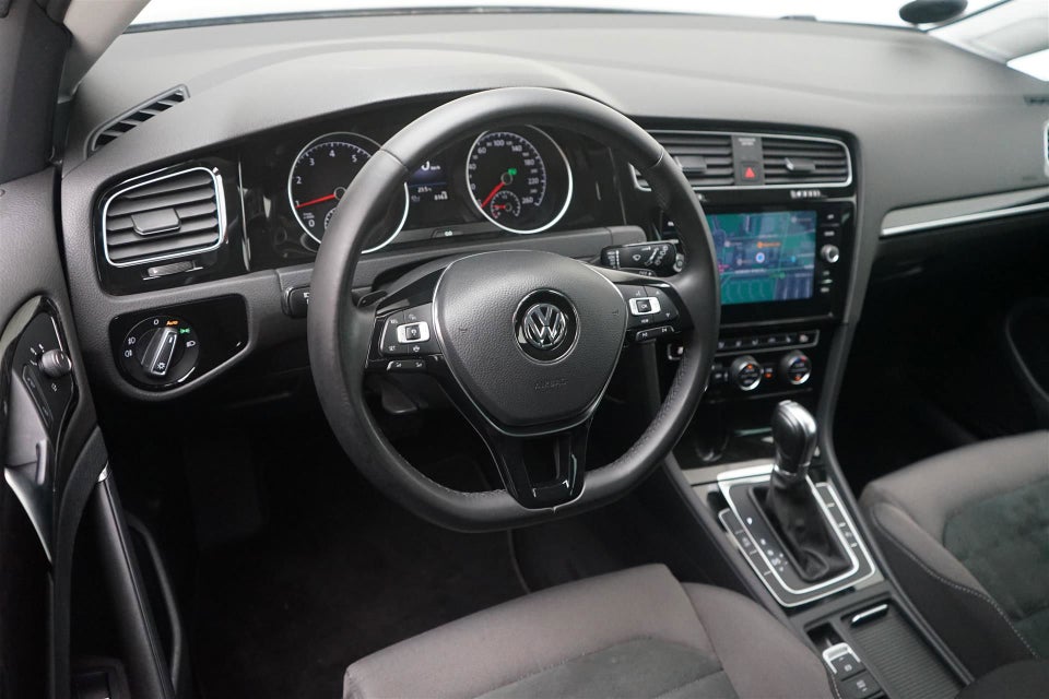 VW Golf VII 1,5 TSi 150 Highline DSG 5d