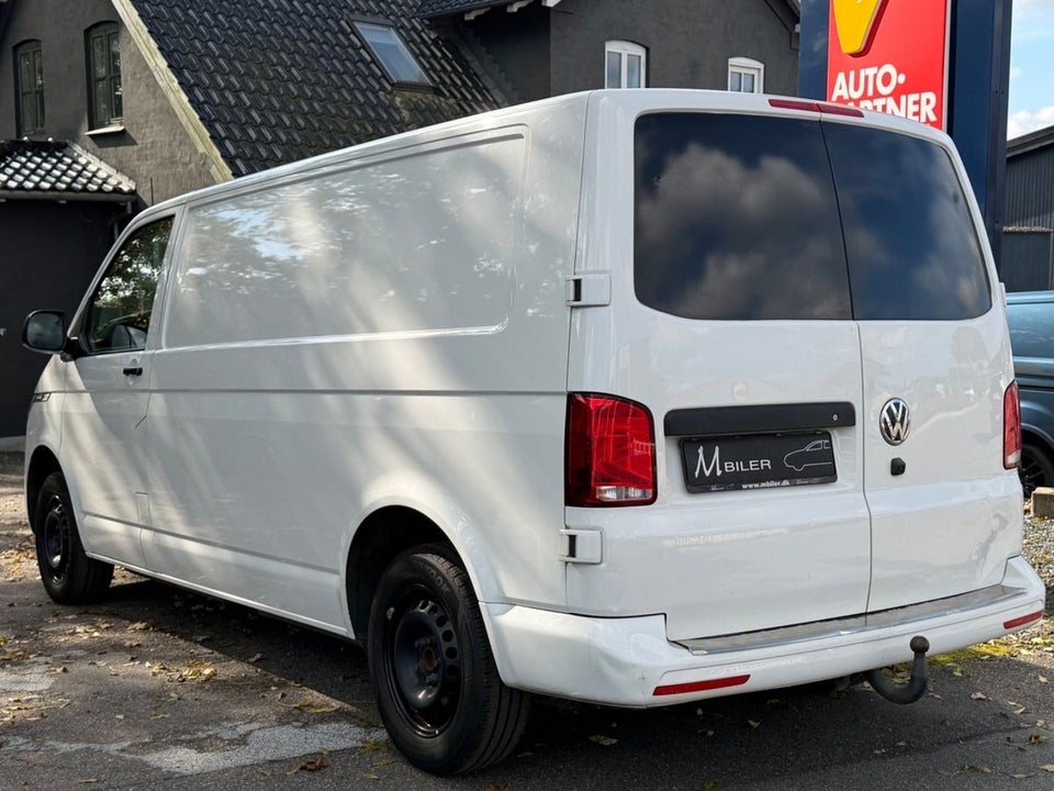 VW Transporter 2,0 TDi 150 Kassevogn DSG lang