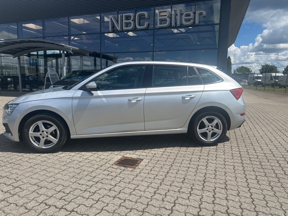Skoda Scala 1,0 TSi 95 Active 5d