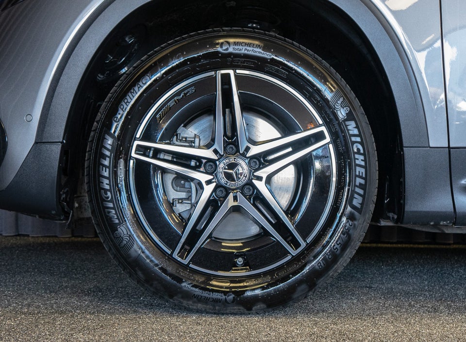 Mercedes EQB250+ AMG Line 7prs 5d