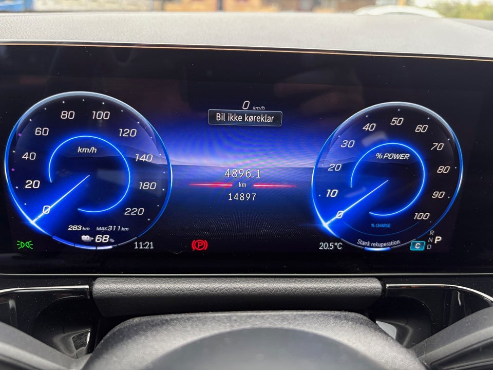 Mercedes EQA350 AMG Line 4Matic 5d