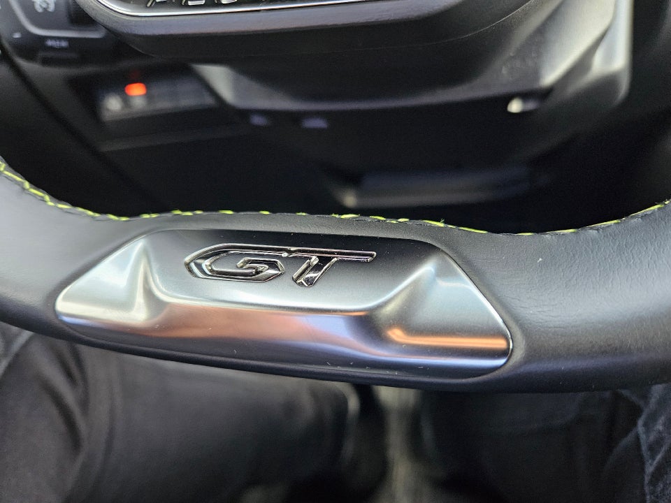 Peugeot e-208 50 GT 5d