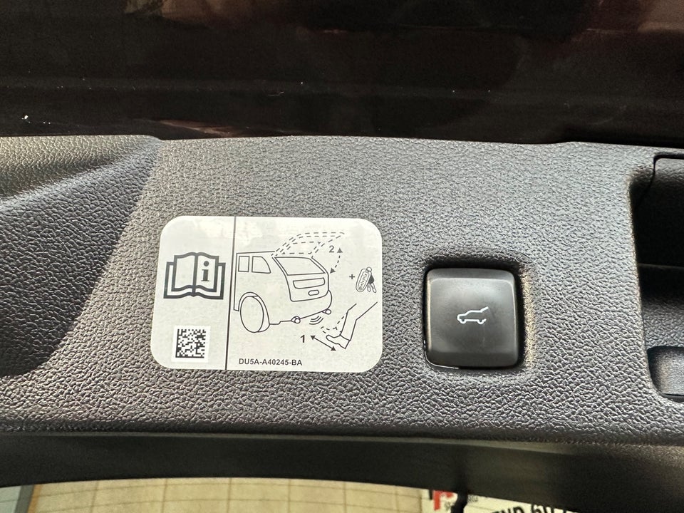 Ford Kuga 2,0 EcoBlue ST-Line X aut. AWD Van 5d