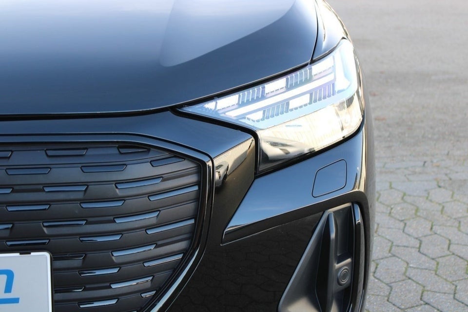 Audi Q4 e-tron 45 S-line 5d