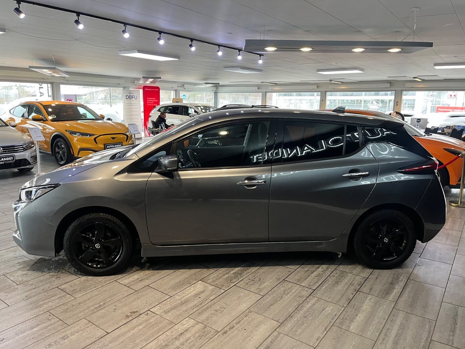 Nissan Leaf 39 N-Connecta 5d