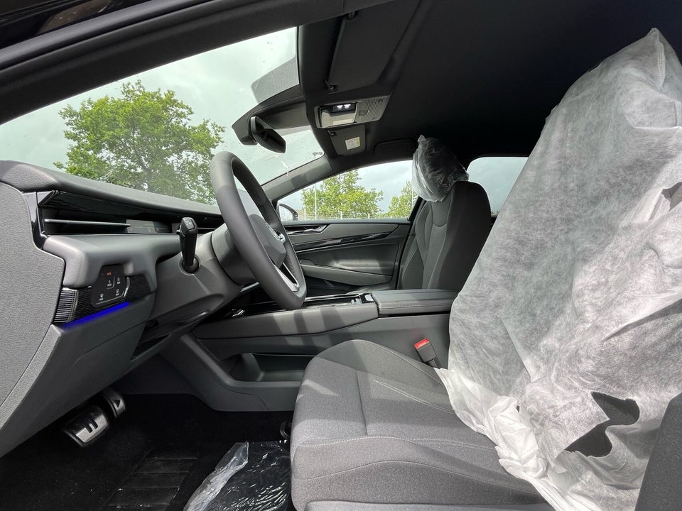 VW ID.7 77 Pro Tourer 5d