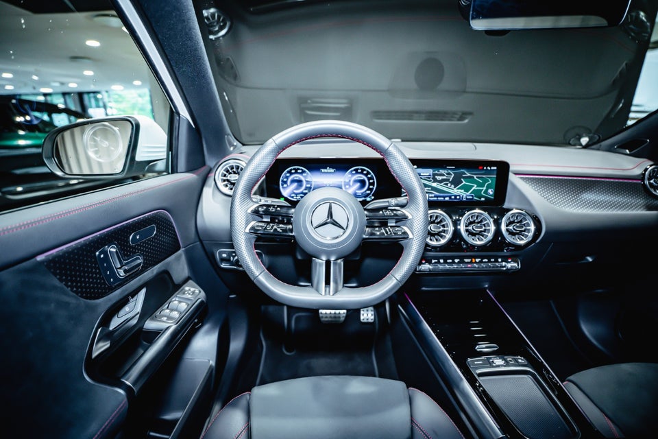 Mercedes EQA250+ AMG Premium 5d