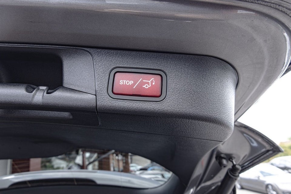 Mercedes EQB300 Progressive 4Matic 5d