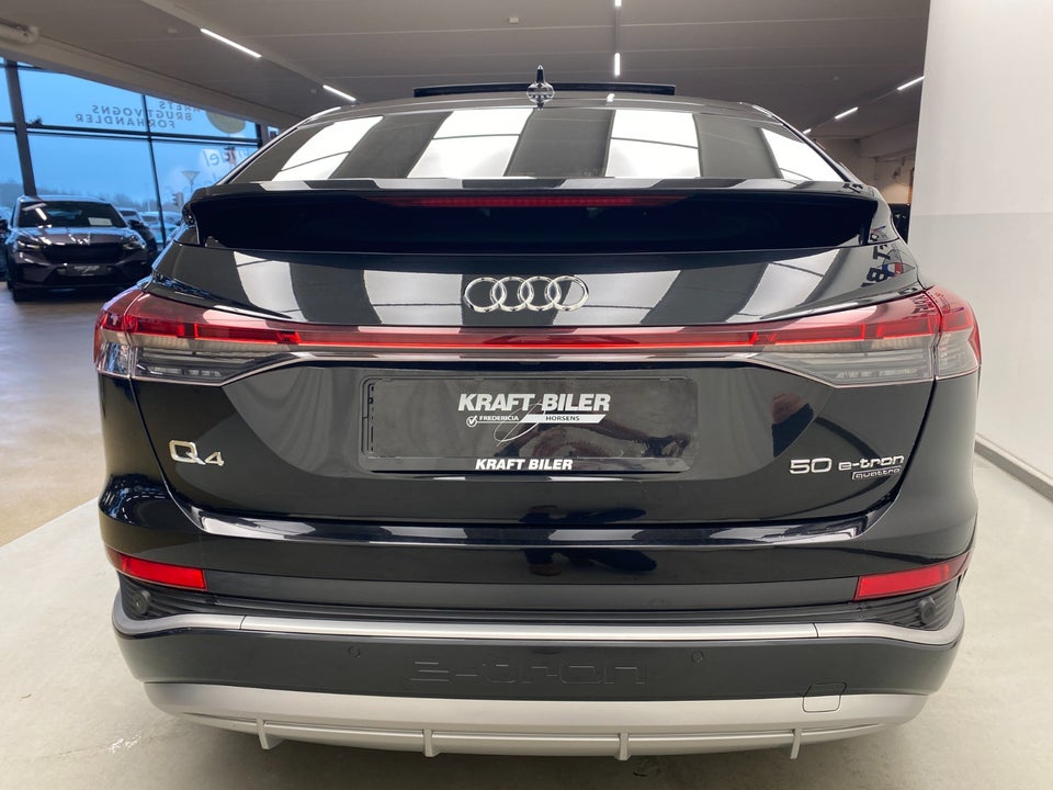 Audi Q4 e-tron 50 S-line Sportback quattro 5d