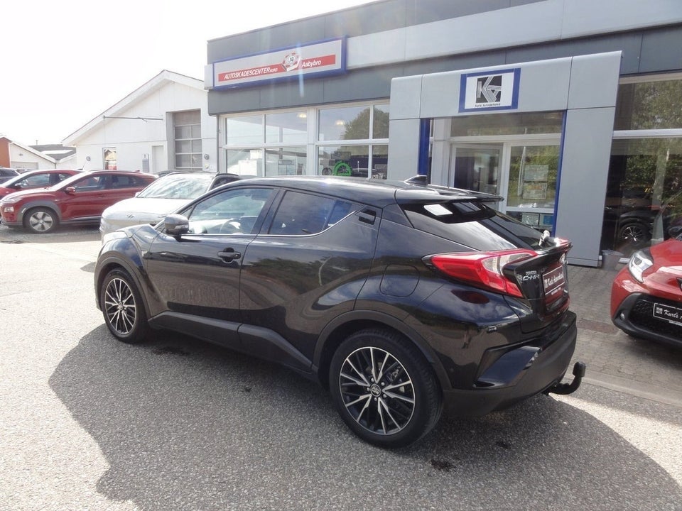 Toyota C-HR 1,8 Hybrid C-ULT CVT 5d