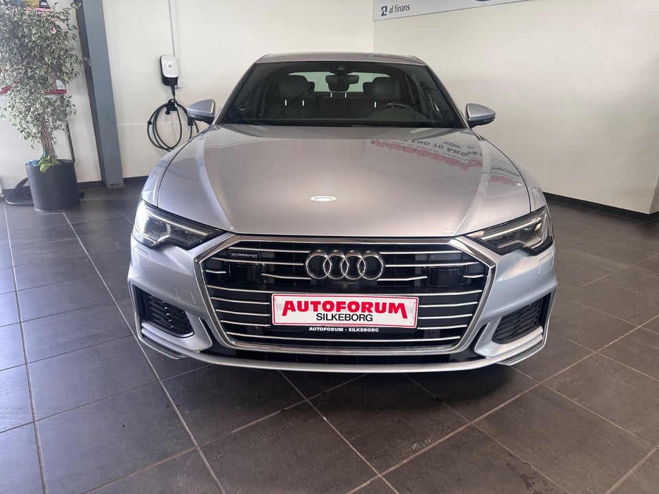 Audi A6 50 TFSi e S-line quattro S-tr. 4d