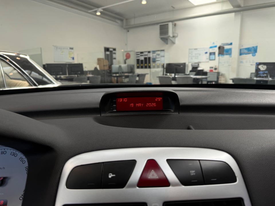 Peugeot 307 1,6 HDi 109 Creative 5d