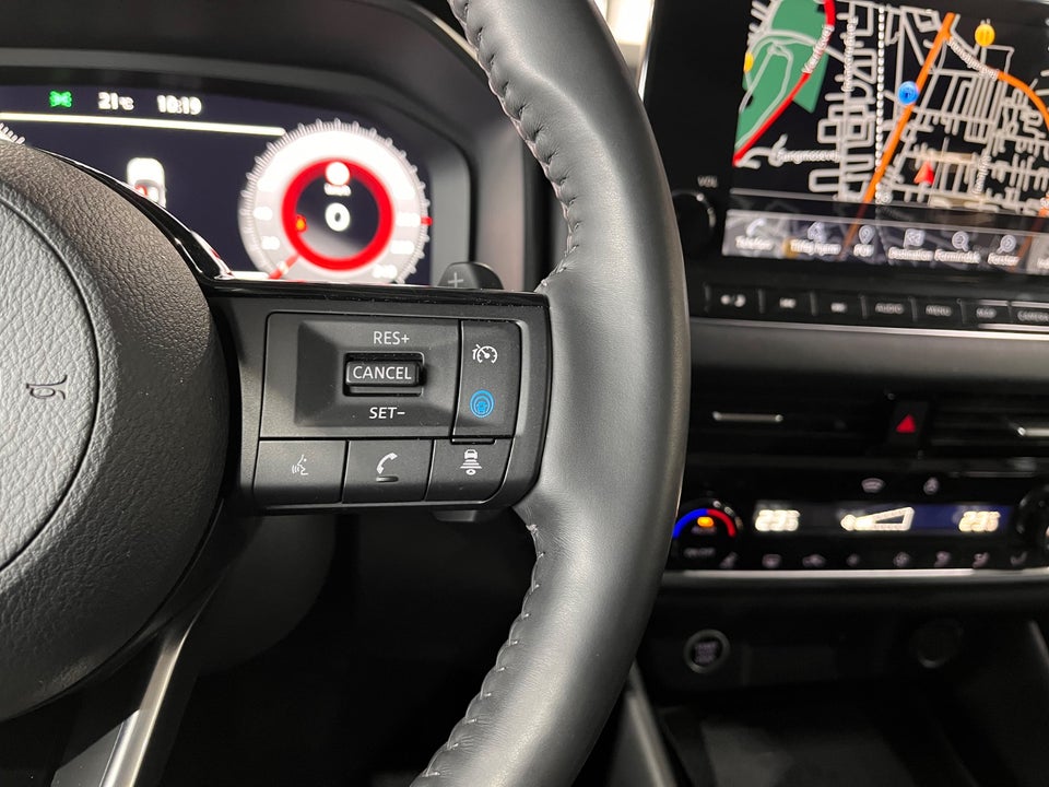 Nissan Qashqai 1,3 mHEV N-Connecta X-tr. 5d