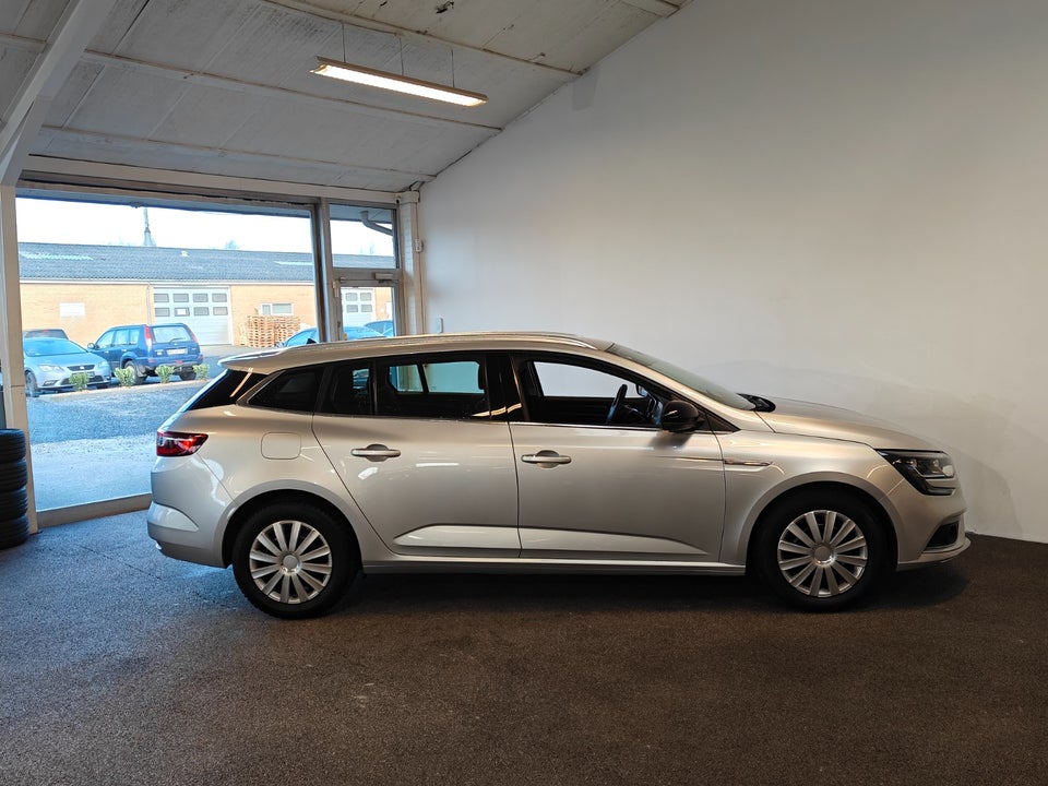 Renault Megane IV 1,3 TCe 140 Limited Sport Tourer 5d