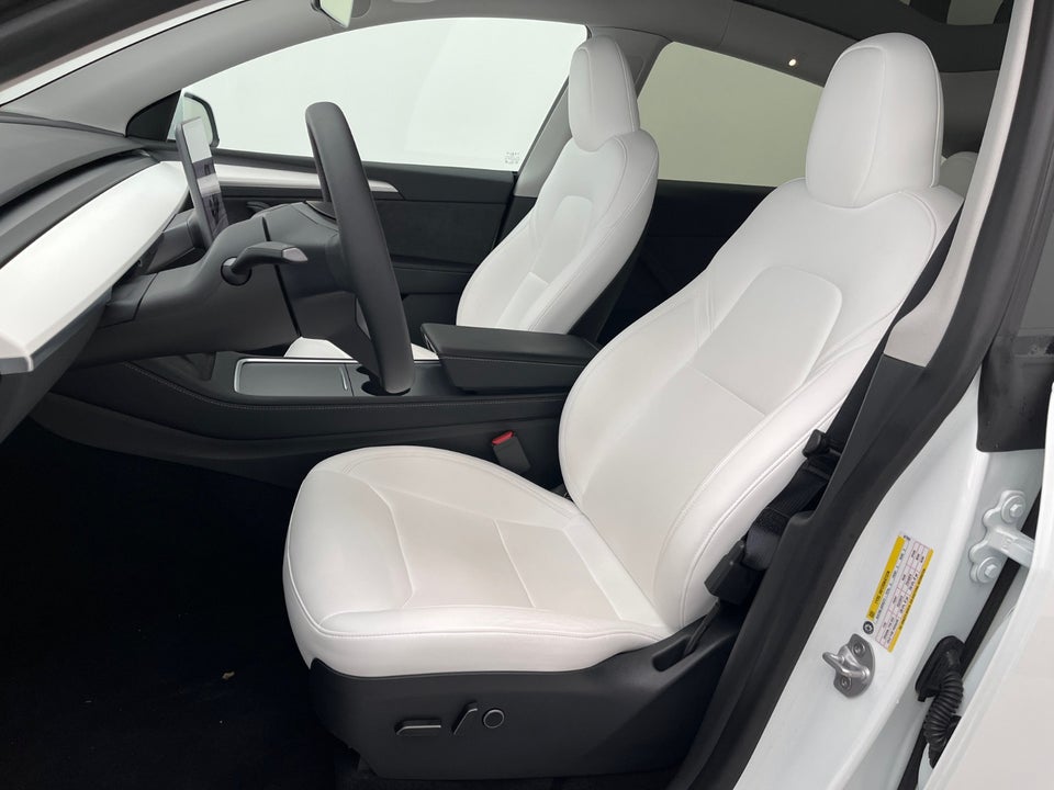 Tesla Model Y Long Range RWD 5d