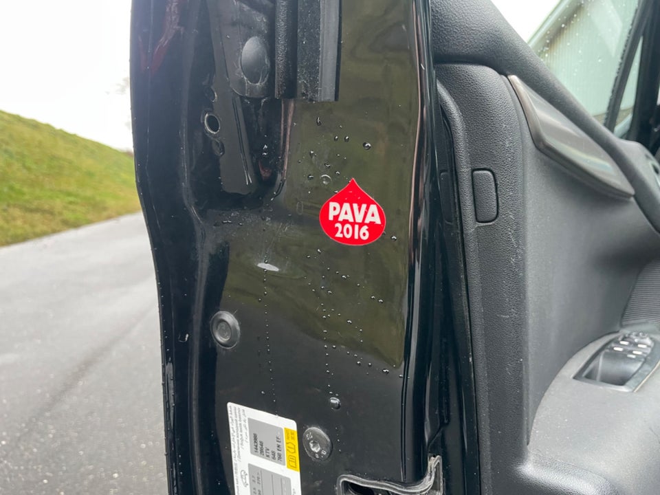 Citroën C4 1,6 BlueHDi 100 Feel Complet 5d