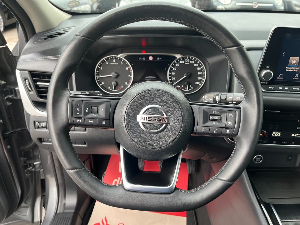 Nissan Qashqai 1,3 mHEV Acenta Van 5d