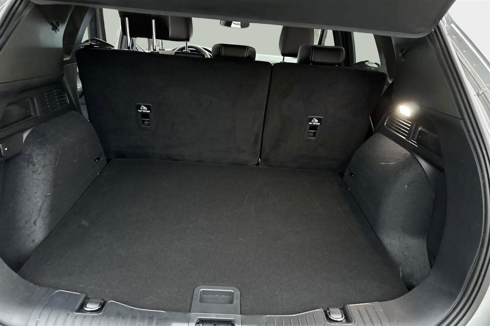 Ford Kuga 2,5 PHEV Vignale CVT 5d