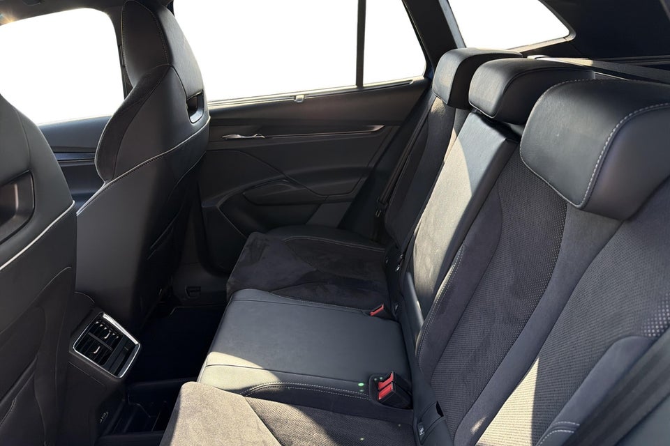 Skoda Enyaq 60 iV Sportline 5d