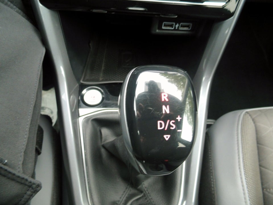 VW T-Cross 1,0 TSi 115 Life DSG 5d