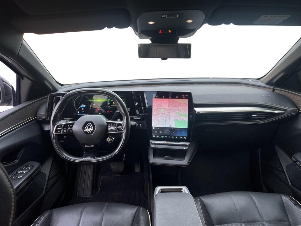 Renault Megane E-Tech 60 Iconic 5d