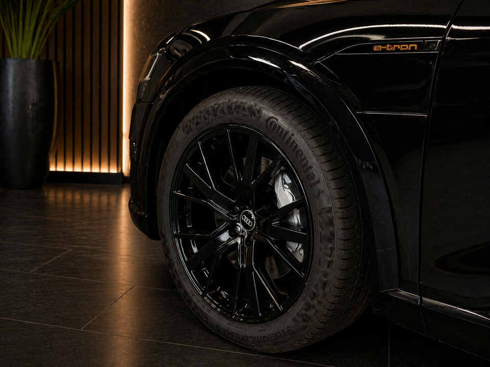 Audi e-tron 55 S-line Sportback quattro 5d