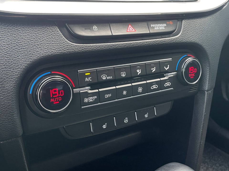 Kia Ceed 1,6 PHEV Prestige SW DCT 5d