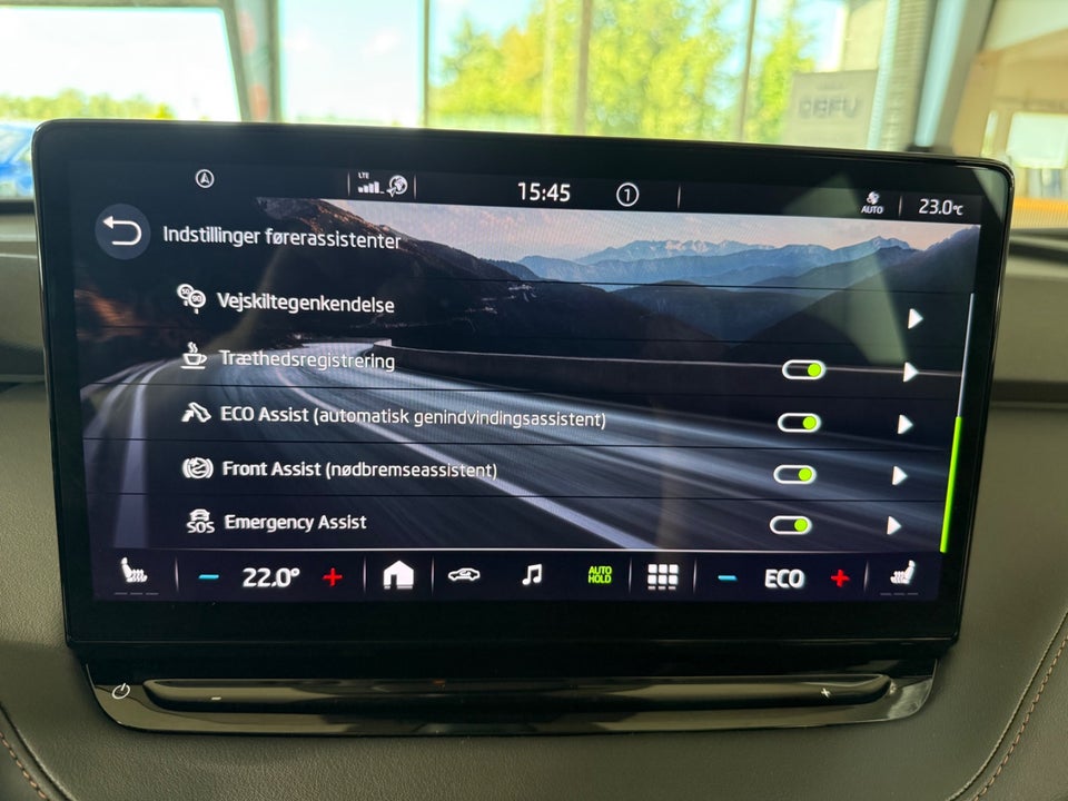 Skoda Enyaq 80 iV Suite 5d
