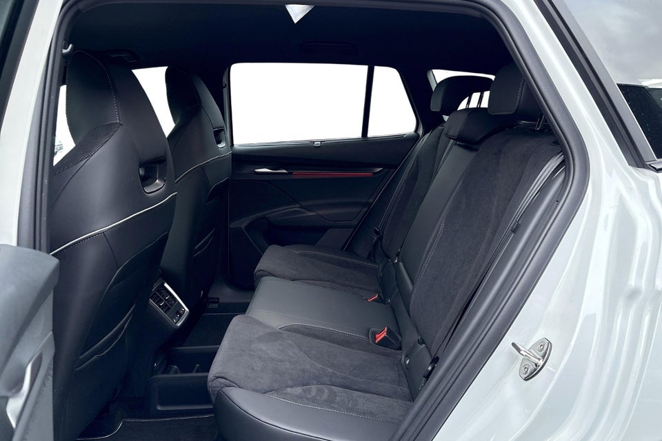 Skoda Enyaq 85 iV Sportline Maxx 5d