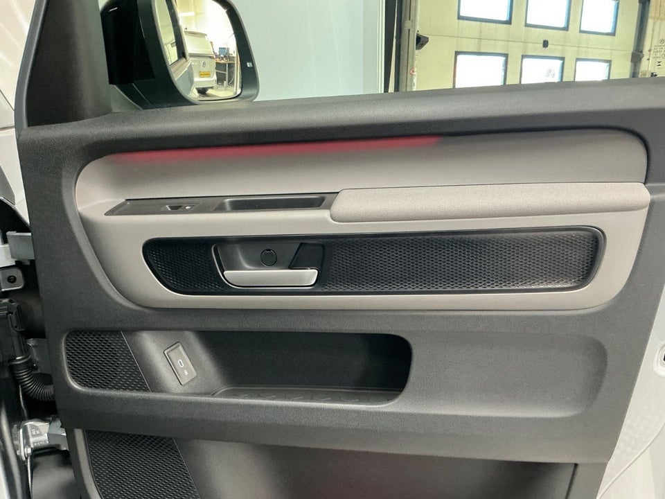 VW ID.Buzz 79 Pro SWB 5d