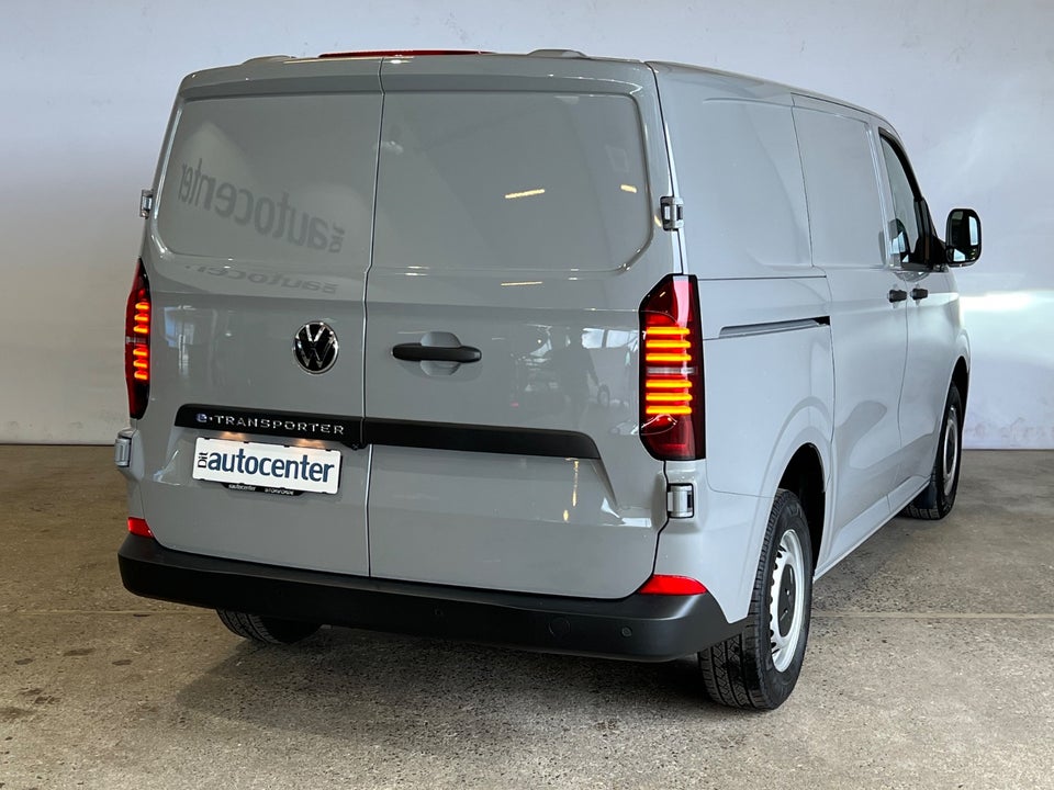 VW e-Transporter Comfort Kassevogn SWB