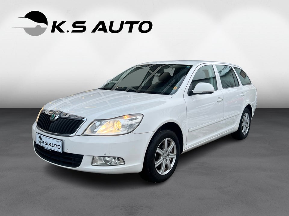 Skoda Octavia 1,8 TSi 160 Elegance Combi 5d