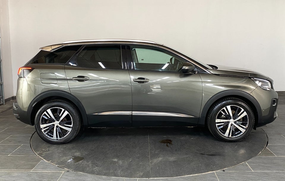 Peugeot 3008 1,6 BlueHDi 120 Allure EAT6 5d